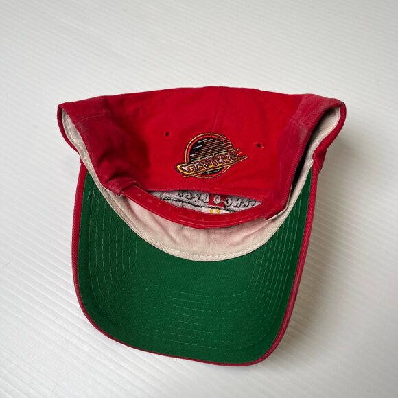 Vintage Sports Specialties Vancouver Canucks Snapback Hat - Picture 5 of 8